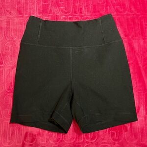 Lole Black High-Waisted Biker Shorts | Athletic Yoga Shorts